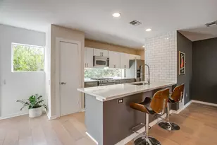 1429 Caddo St, Dallas, TX 75204 - Photo 25