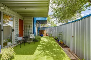 1429 Caddo St, Dallas, TX 75204 - Photo 35