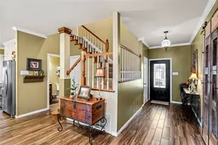 212 Shady Pl Dr, Waco, TX 76712 - Photo 3