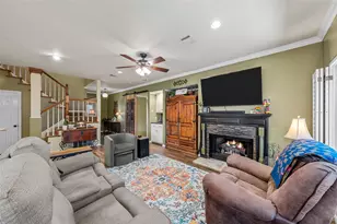 212 Shady Pl Dr, Waco, TX 76712 - Photo 5
