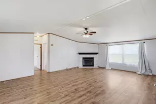 201 Oak St, Blue Ridge, TX 75424 - Photo 3