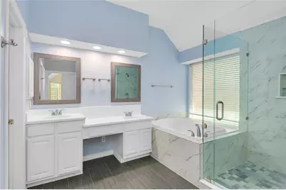 1404 Ranch Hill Drive, Irving, TX 75063 - Photo 23