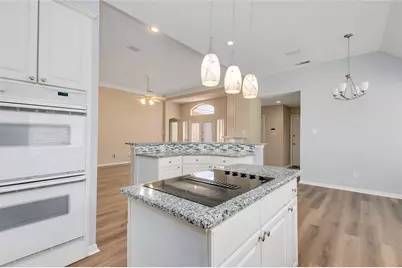 1404 Ranch Hill Drive, Irving, TX 75063 - Photo 13