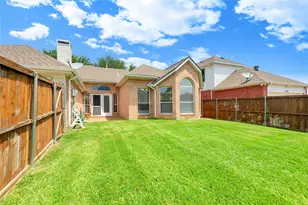 1404 Ranch Hill Dr, Irving, TX 75063 - Photo 27