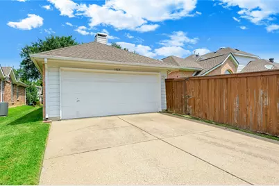 1404 Ranch Hill Drive, Irving, TX 75063 - Photo 31