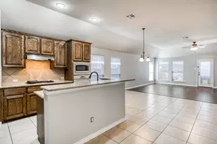 1404 Pillar Bluff Way, McKinney, TX 75072 - Photo 5