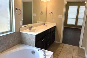 11504 Starlight Ranch Trail, Fort Worth, TX 76052 - Photo 13