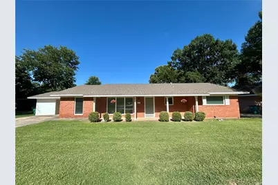 306 Line Drive, Gainesville, TX 76240 - Photo 1