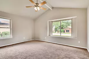 5501 Wood View St, North Richland Hills, TX 76180 - Photo 17