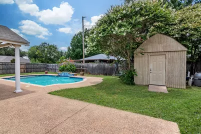 5501 Wood View Street, North Richland Hills, TX 76180 - Photo 27