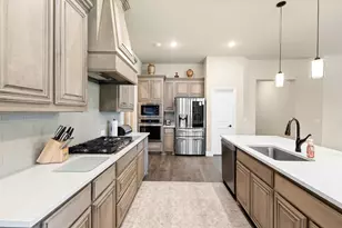 1004 Bessie Dr, DeSoto, TX 75115 - Photo 11