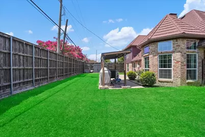 6035 Berry Trail Court, Dallas, TX 75248 - Photo 31