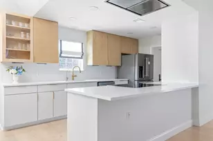 6035 Berry Trail Ct, Dallas, TX 75248 - Photo 9