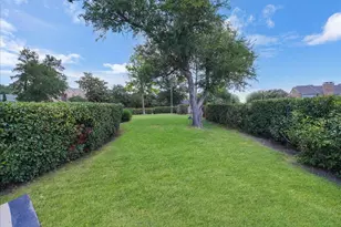 6035 Berry Trail Ct, Dallas, TX 75248 - Photo 39