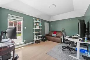 6035 Berry Trail Ct, Dallas, TX 75248 - Photo 17