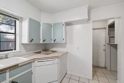 5050 Oaklawn Court, Abilene, TX 79606 - Photo 9