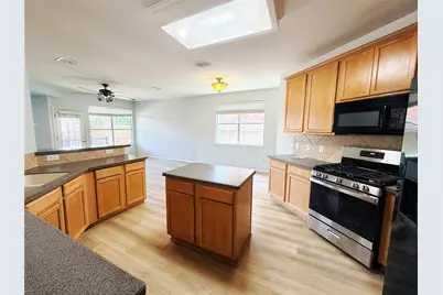 3909 Plymouth Drive, McKinney, TX 75070 - Photo 9