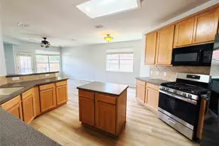 3909 Plymouth Dr, McKinney, TX 75070 - Photo 9