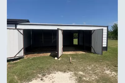 9204 Oklahoma Street, Joshua, TX 76058 - Photo 11