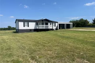 9204 Oklahoma St, Joshua, TX 76058 - Photo 3