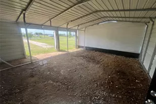 9204 Oklahoma St, Joshua, TX 76058 - Photo 13