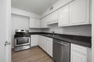 15927 Preston Rd, Dallas, TX 75248 - Photo 11