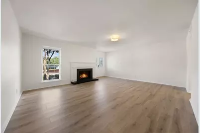 15927 Preston Road #1005, Dallas, TX 75248 - Photo 7