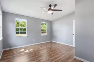 1941 Lariat Ln, Burleson, TX 76028 - Photo 23