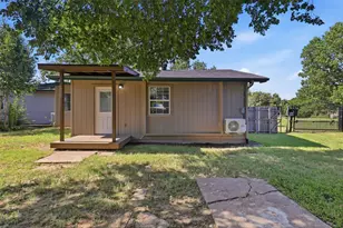 1941 Lariat Ln, Burleson, TX 76028 - Photo 29