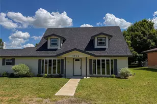 3704 W Houston St, Sherman, TX 75092 - Photo 3