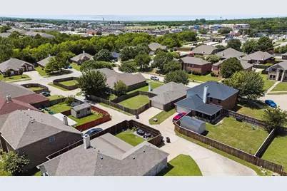 205 Rosewood Court, Red Oak, TX 75154 - Photo 35