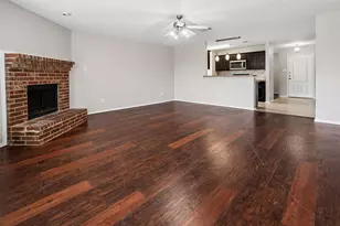 205 Rosewood Ct, Red Oak, TX 75154 - Photo 21