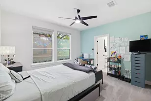 356 Foch St, Fort Worth, TX 76107 - Photo 5