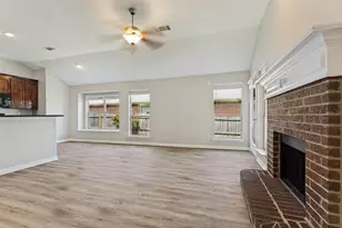 417 Brookhollow Ln, Saginaw, TX 76131 - Photo 7