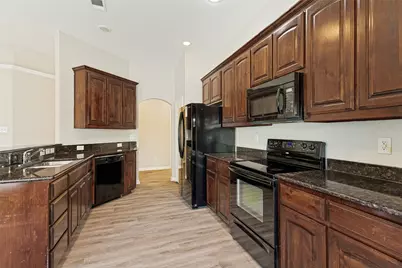 417 Brookhollow Lane, Saginaw, TX 76131 - Photo 11