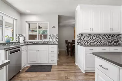 4151 Woodside Knoll, Grapevine, TX 76051 - Photo 17