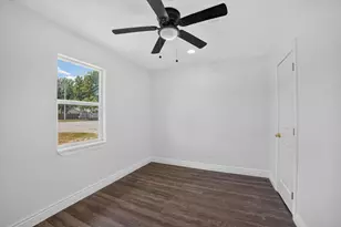 5137 E Berry St, Fort Worth, TX 76119 - Photo 7