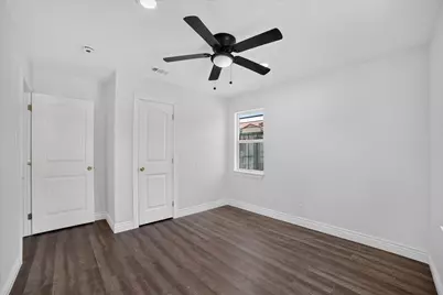 5137 E Berry Street, Fort Worth, TX 76119 - Photo 9