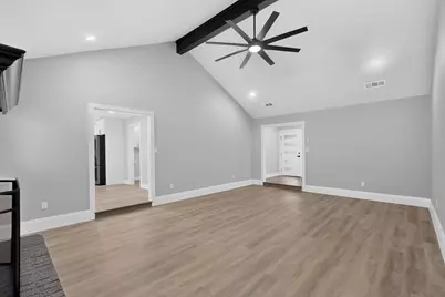 3804 Wrexgate Court, Arlington, TX 76016 - Photo 5