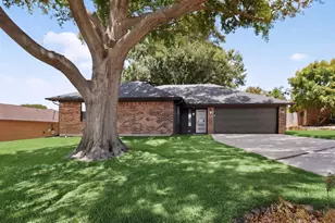 3804 Wrexgate Ct, Arlington, TX 76016 - Photo 1