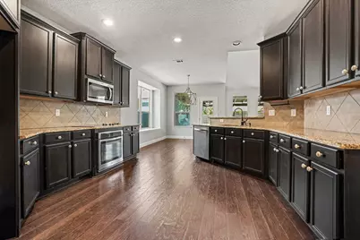 4310 Garden Path Lane, Mansfield, TX 76063 - Photo 9