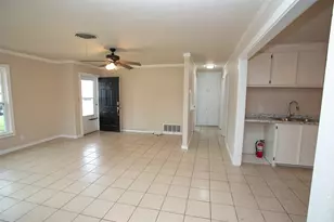310 Colorado Ave, Graham, TX 76450 - Photo 3