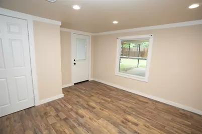 310 Colorado Avenue, Graham, TX 76450 - Photo 9