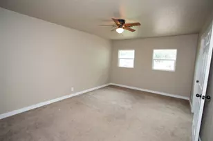 310 Colorado Ave, Graham, TX 76450 - Photo 17