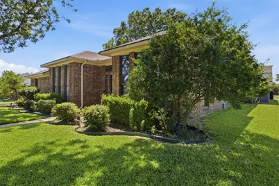 2701 Beau Drive, Mesquite, TX 75181 - Photo 3