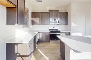 3941 Oak Crk Cir, Denison, TX 75020 - Photo 5