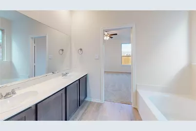 3941 Oak Creek Circle, Denison, TX 75020 - Photo 9