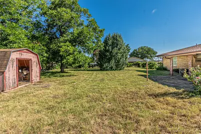 3200 Grady Street, Forest Hill, TX 76119 - Photo 11