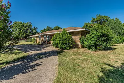 3200 Grady Street, Forest Hill, TX 76119 - Photo 3