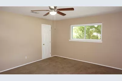 5013 Marble Falls Road, Fort Worth, TX 76103 - Photo 19